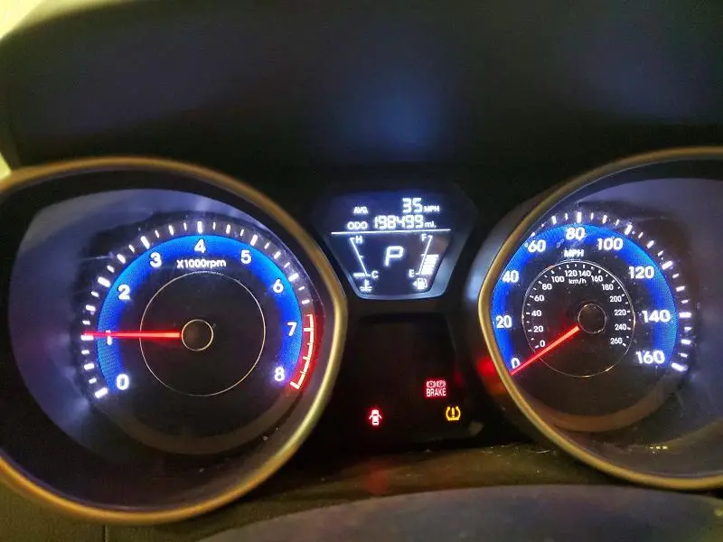 2011 HYUNDAI ELANTRA LIMITED  