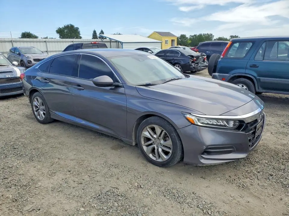 2018 HONDA ACCORD LX  