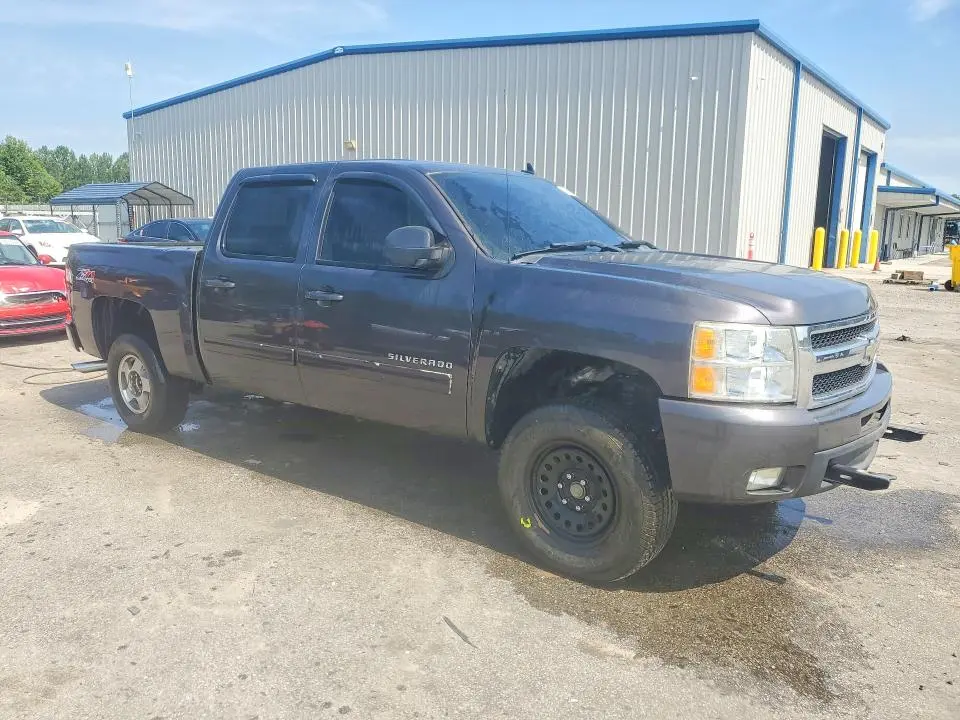 2011 CHEVROLET SILVERADO K1500 LTZ  
