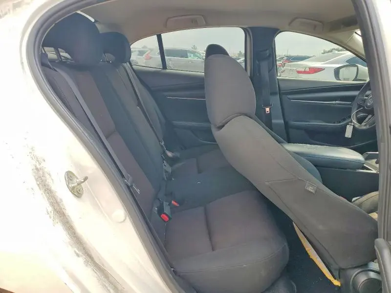 2021 MAZDA 3   
