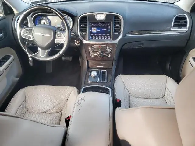 2017 CHRYSLER 300C