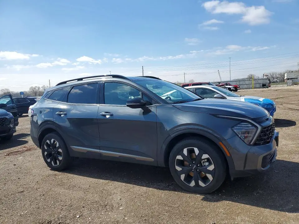 2024 KIA SPORTAGE X-LINE  