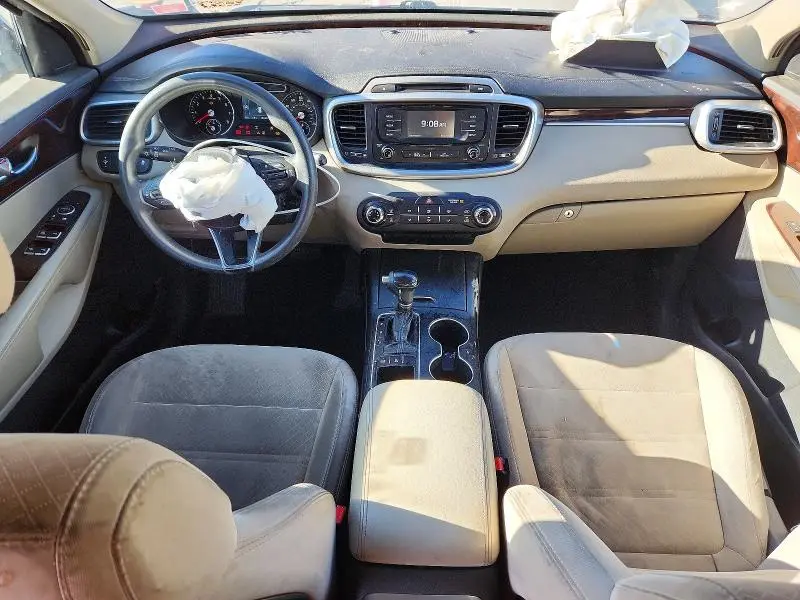 2017 KIA SORENTO LX V6  