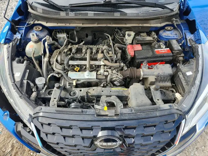 2022 NISSAN KICKS SV  