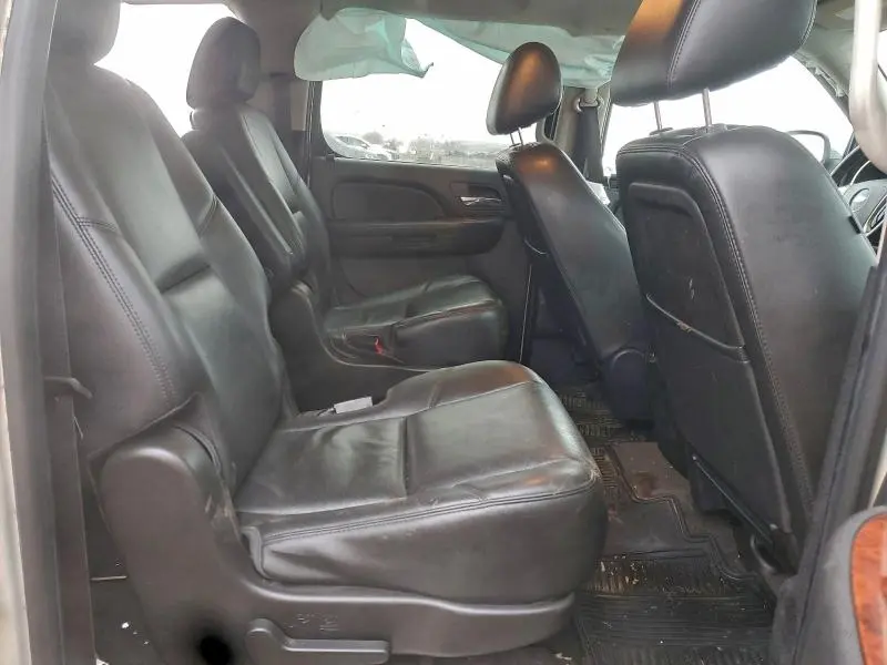 2014 CHEVROLET SUBURBAN K1500 LTZ  