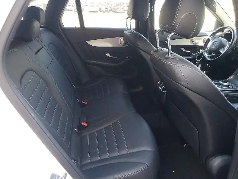 2019 MERCEDES-BENZ GLC 350E  