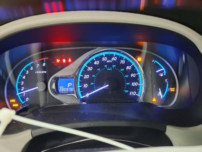 2013 TOYOTA SIENNA LIMITED 7-PASSENGER  