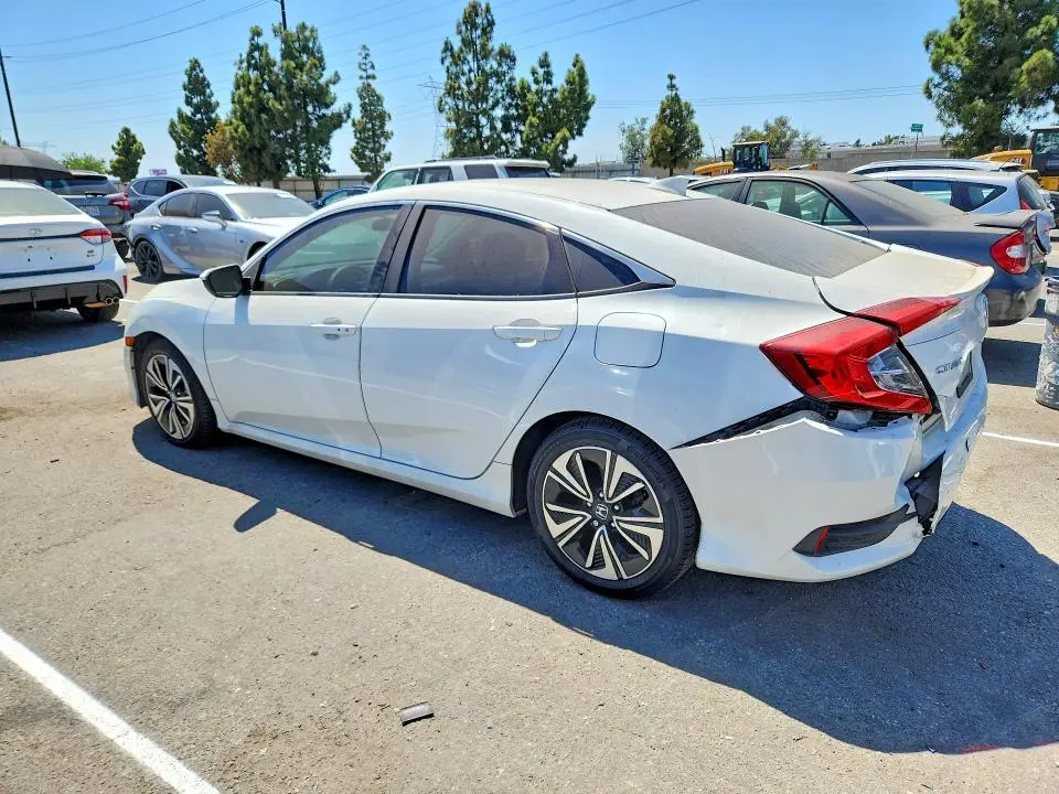 2017 HONDA CIVIC EX  