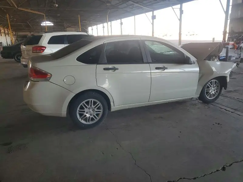 2010 FORD FOCUS SE  