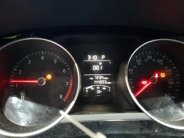 2016 VOLKSWAGEN JETTA SPORT  