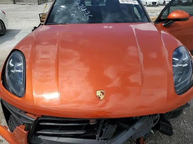 2022 PORSCHE MACAN
