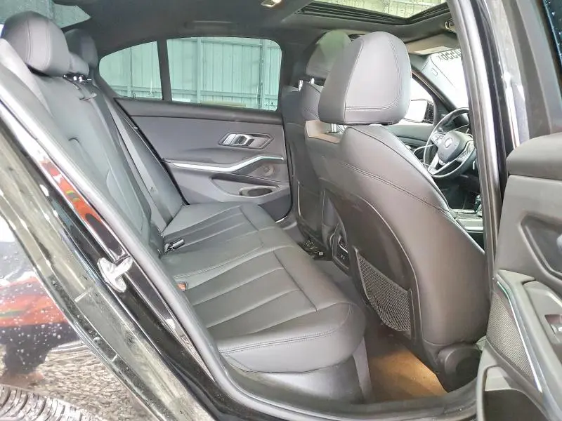 2021 BMW 330XI   