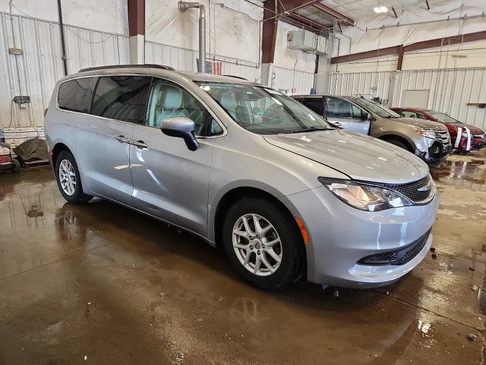 2021 CHRYSLER VOYAGER LXI  
