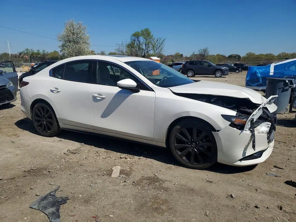 2022 MAZDA 3 PREFERRED  