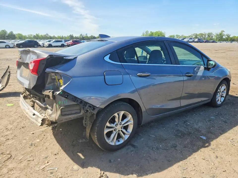 2019 CHEVROLET CRUZE LT  