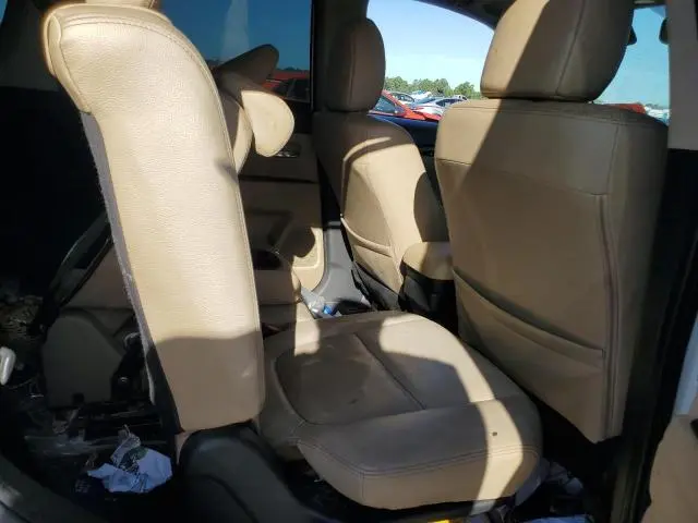 2017 MITSUBISHI OUTLANDER SE