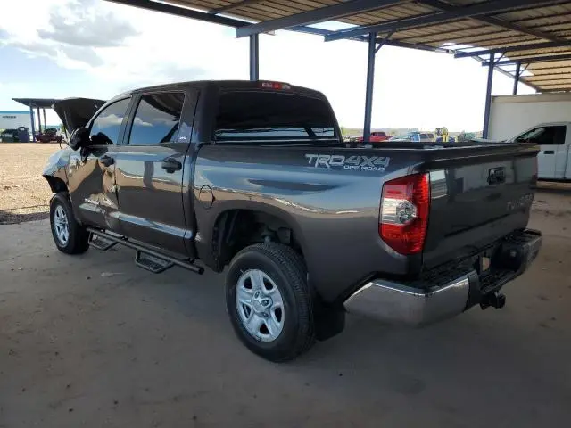 2015 TOYOTA TUNDRA CREWMAX SR5  