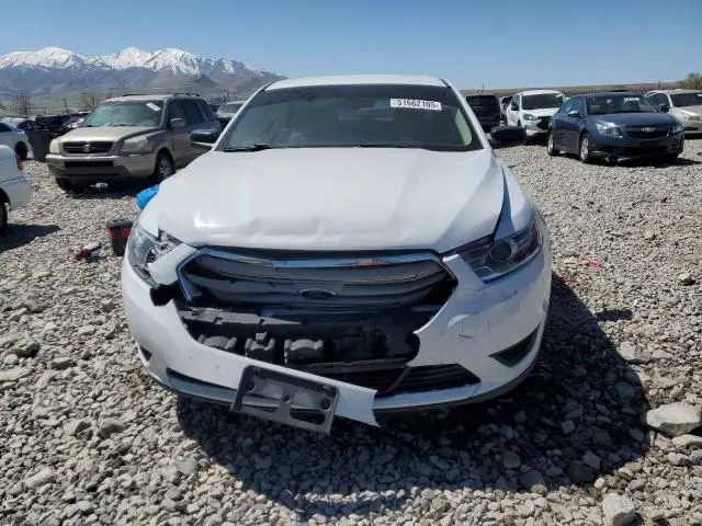 2016 FORD TAURUS SE  