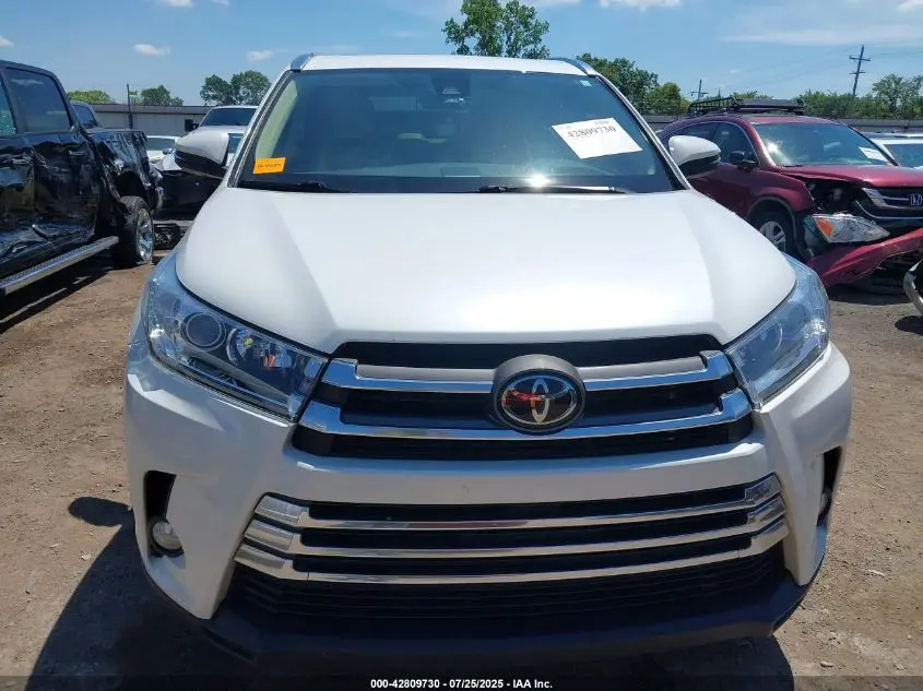 2018 TOYOTA HIGHLANDER LIMITED