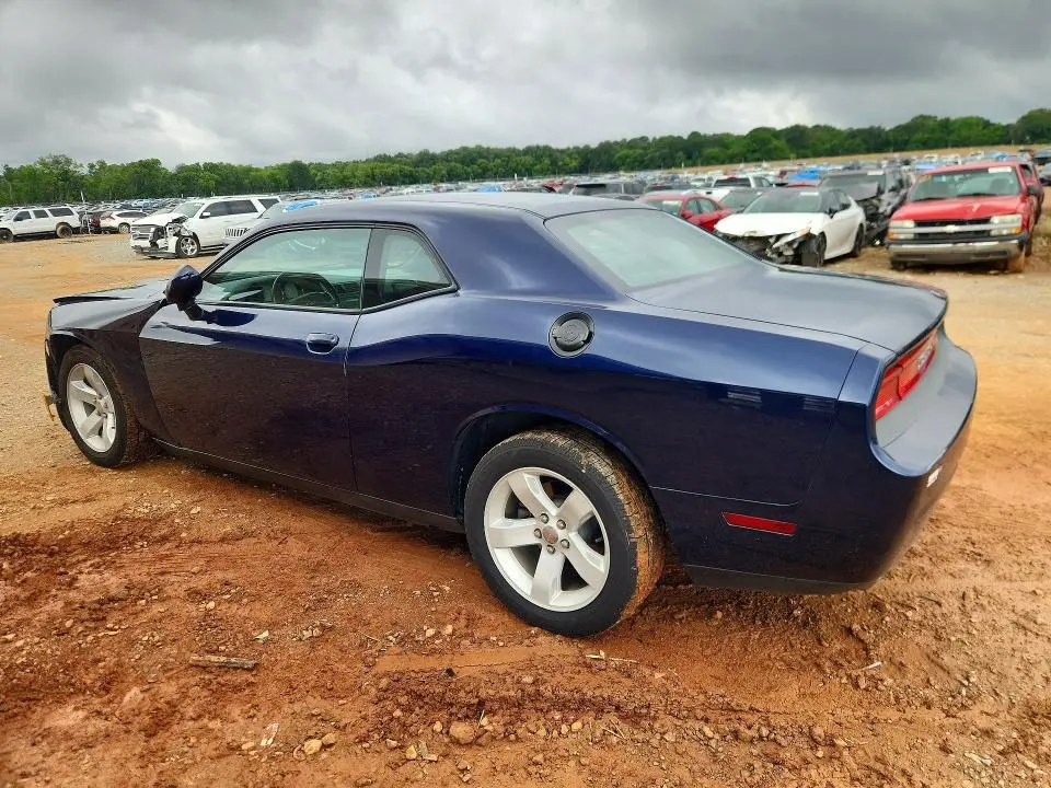 2013 DODGE CHALLENGER SXT  