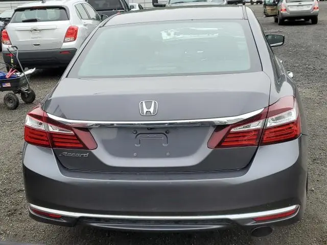 2017 HONDA ACCORD LX  