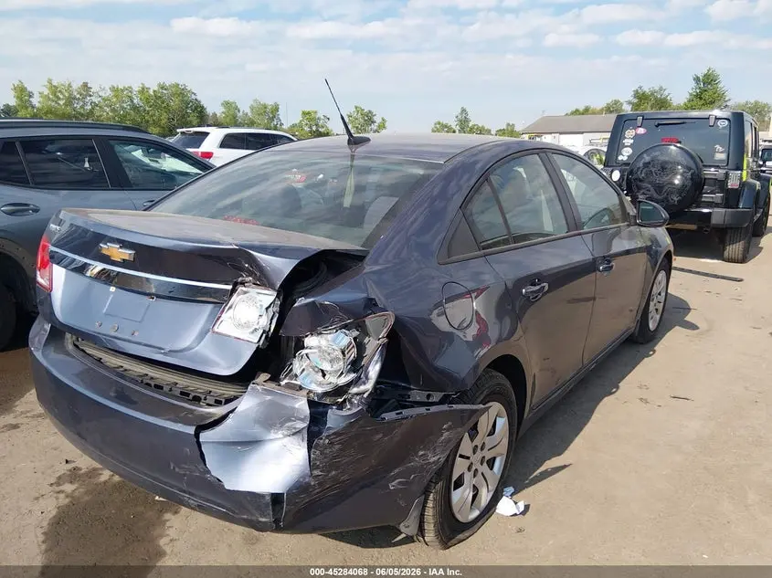 2013 CHEVROLET CRUZE LS AUTO