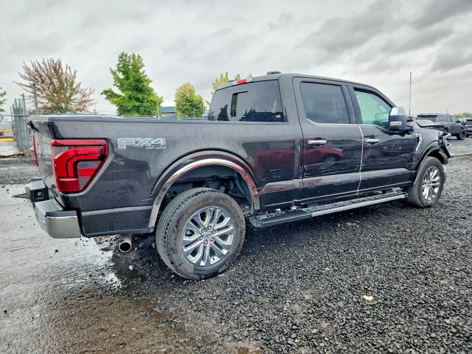 2024 FORD F150 LARIAT  