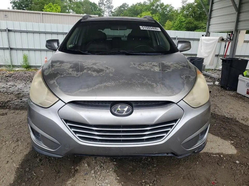 2011 HYUNDAI TUCSON GLS  