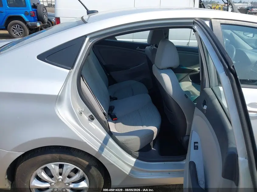 2016 HYUNDAI ACCENT SE