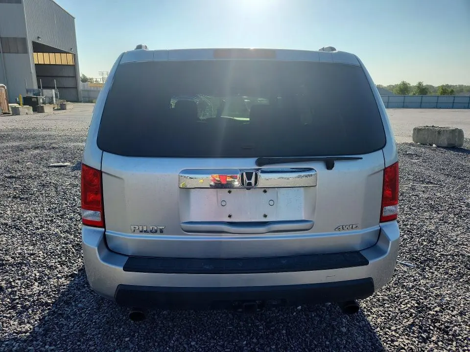 2010 HONDA PILOT EXL  