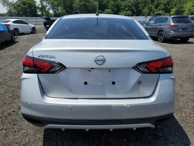 2024 NISSAN VERSA S  