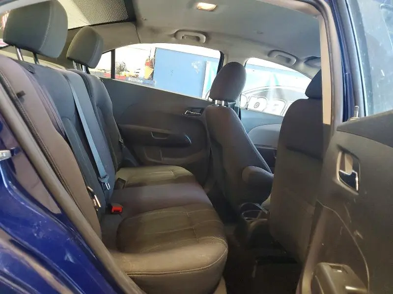 2014 CHEVROLET SONIC LT  