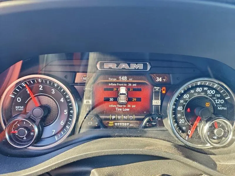 2022 RAM 1500 BIG HORN/LONE STAR  