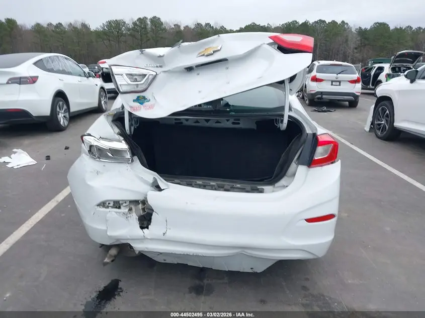 2018 CHEVROLET CRUZE LT AUTO