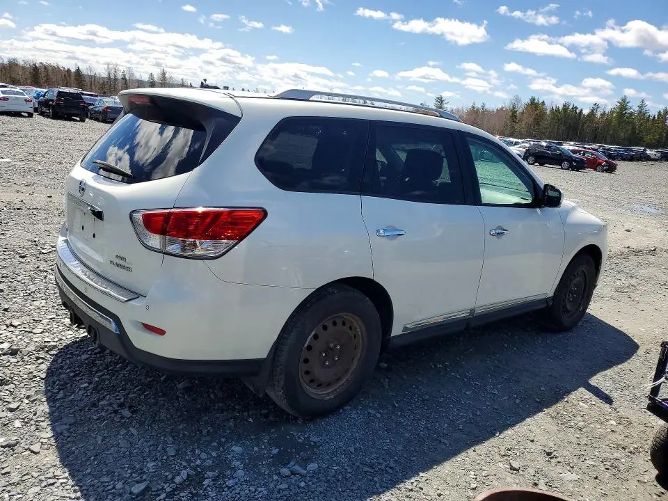 2016 NISSAN PATHFINDER S  