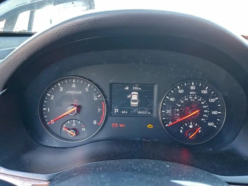 2017 KIA CADENZA PREMIUM  