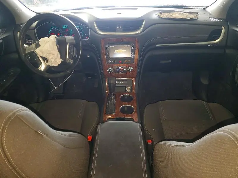 2013 CHEVROLET TRAVERSE LT  