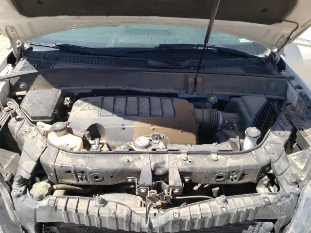 2013 CHEVROLET TRAVERSE LT  