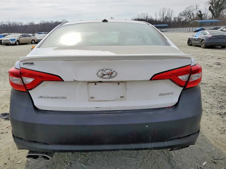 2015 HYUNDAI SONATA SPORT  