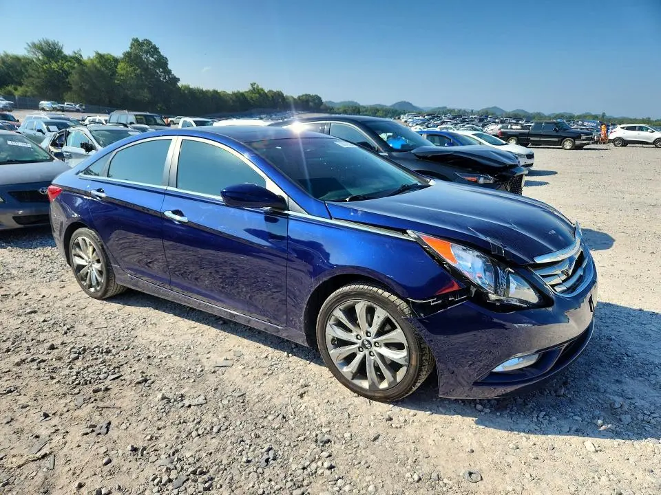 2011 HYUNDAI SONATA SE  