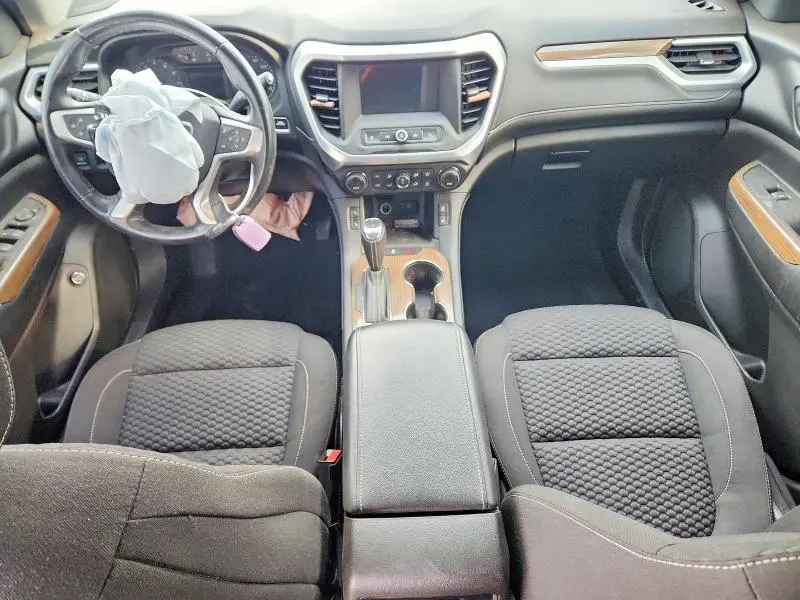 2017 GMC ACADIA SLE  
