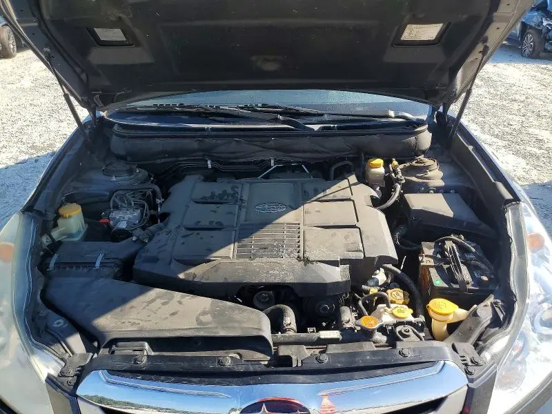 2011 SUBARU OUTBACK 3.6R LIMITED  