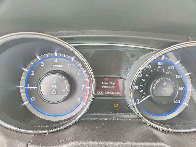 2013 HYUNDAI SONATA GLS  