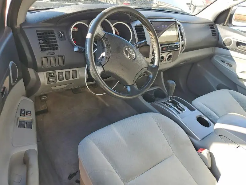 2011 TOYOTA TACOMA BASE  