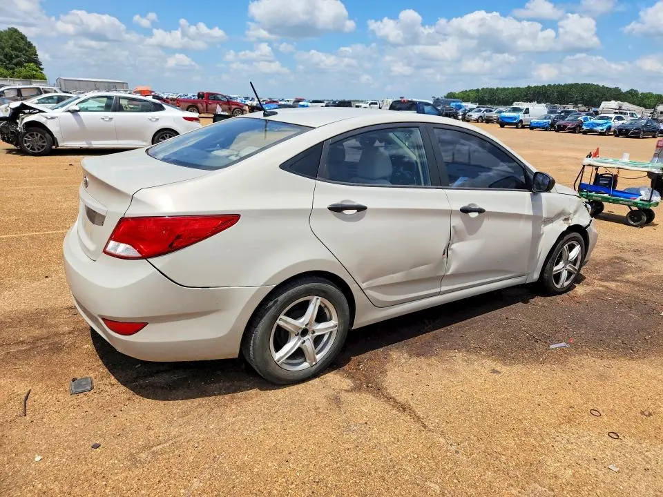 2016 HYUNDAI ACCENT   