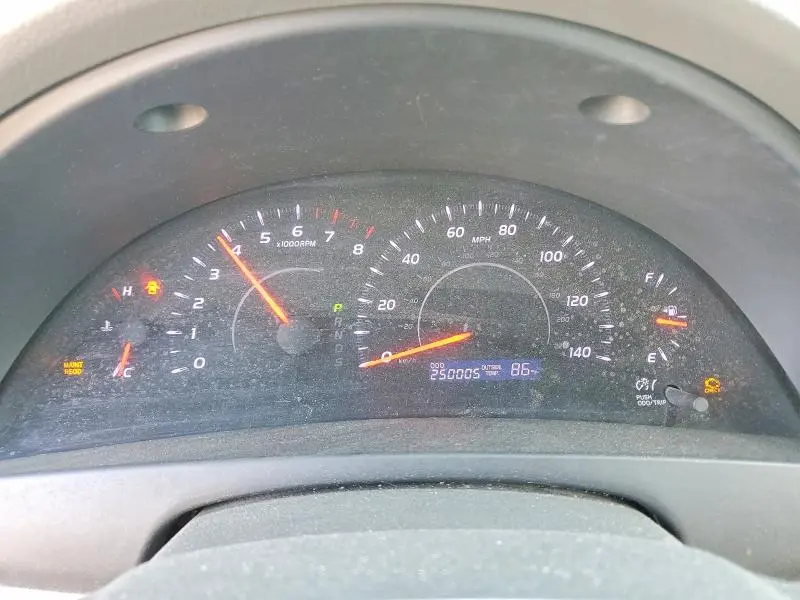 2011 TOYOTA CAMRY LE  