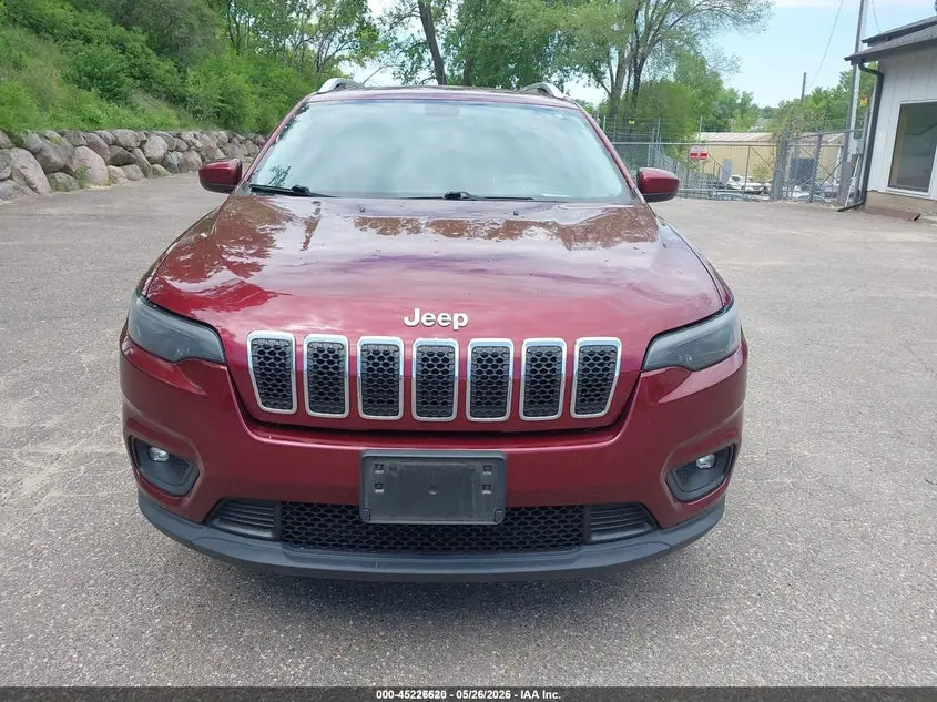 2019 JEEP CHEROKEE LATITUDE 4X4