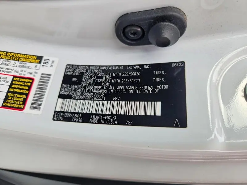 2023 TOYOTA SIENNA PLATINUM 7-PASSENGER  