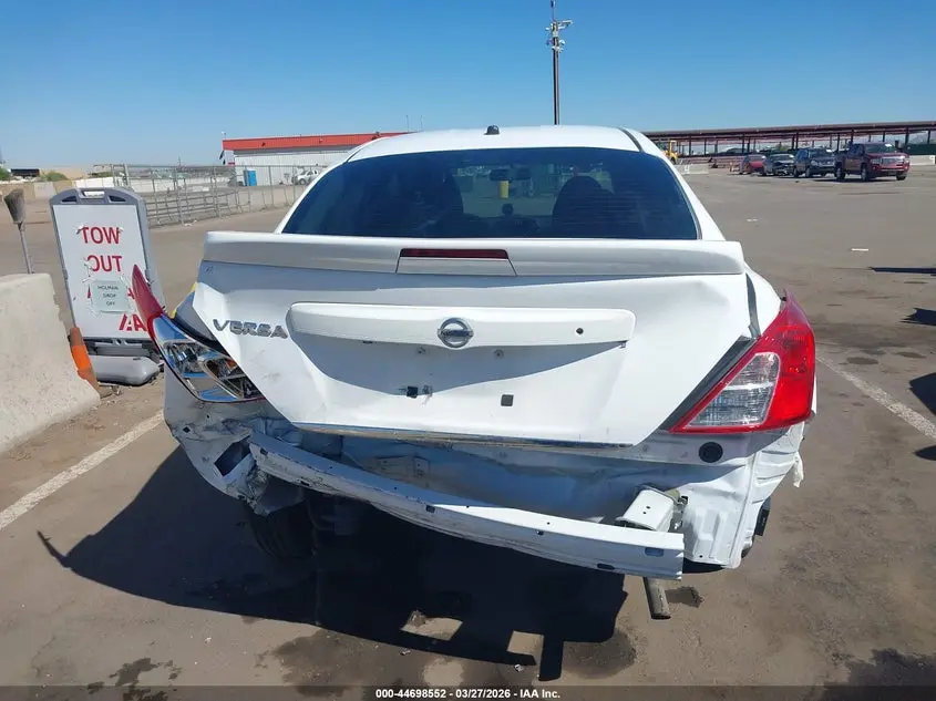 2019 NISSAN VERSA 1.6 S+