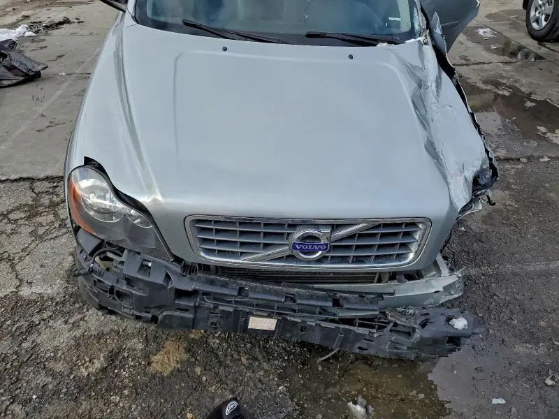 2011 VOLVO XC90 3.2  